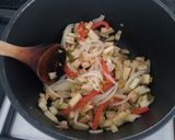 Foto del paso 2 de la receta: Pechuga de pollo rellena de berenjenas