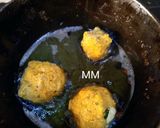 A picture of step 2 of Cabbage, Potato Pakora.