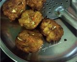 A picture of step 4 of Dal suji pakode.