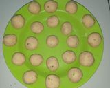 Foto langkah ke 5 dari resep 4. Bola-bola Tempe Di Kukus.
