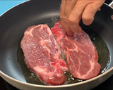 Foto del paso 1 de la receta: Chuletas de cerdo en salsa de café