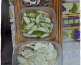Foto del paso 1 de la receta: Pollo mechado Deluxe con Manzanas verdes y Champiñones