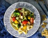 Foto langkah ke 9 dari resep Chicken Pasta Salad.