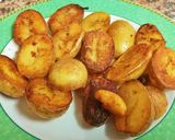 Foto del paso 9 de la receta: Salmonetes de roca fritos con ajetes y patató