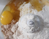 Foto del paso 1 de la receta: Rosca de Pascua sin amasado🐇