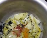 A picture of step 3 of Khatti Meethi Kairi ki chutney.