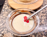 Foto del paso 6 de la receta: Pastel con coca de almendras, cabello de ángel y ganaché