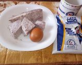 A picture of step 1 of Boiled arrowroot,egg and milk#charity recipe.