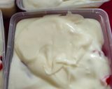 Foto langkah ke 3 dari resep 91. Salad Buah Creamy.