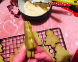 Foto langkah ke 8 dari resep Matcha Sandwich Cookies.