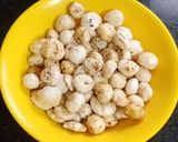 મસાલા મખાના (Masala Makhana Recipe In Gujarati) રેસીપી સ્ટેપ3ફોટો