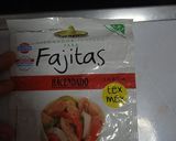 Foto del paso 2 de la receta: Fajitas de pollo, zanahoria, cebolla y pimiento