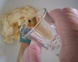 Foto del paso 2 de la receta: Alfajor de fécula de mandioca