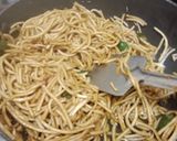 હક્કા નૂડલ્સ (Hakka Noodles Recipe in Gujarati) રેસીપી સ્ટેપ4ફોટો