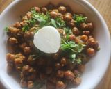 A picture of step 6 of Spicy deshi chana usal.