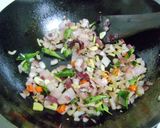 A picture of step 1 of Tomato Rice.