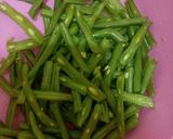 Foto langkah ke 2 dari resep Tumis buntel (buncis wortel).