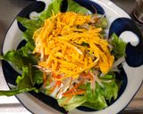 A picture of step 5 of Finely Shredded vegetable salad with soy sesame oil dressing.