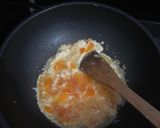 Foto langkah ke 4 dari resep Lumpia rebung asli semarang isi udang ayam telur.