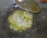 Foto langkah ke 4 dari resep Tumis Kucai Teri Medan.
