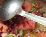 A picture of step 4 of Aloo Qeema.