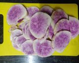 રતાળુ પૂરી(Ratalu puri recipe in Gujarati) રેસીપી સ્ટેપ1ફોટો