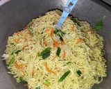Foto langkah ke 4 dari resep Oseng Mie Sayur (Untuk Nasikun).