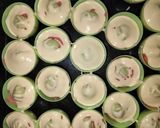 Foto langkah ke 6 dari resep Bolu Kukus "Semacha" (Semangka Isi Cream Matcha).