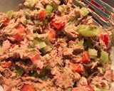 A picture of step 3 of Tuna lunch "wrap".