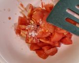 A picture of step 2 of Tomato and Egg Stir-Fry.