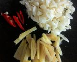 Hình bước làm 2 của món Ngao(Nghêu) xào húng quế