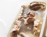 A picture of step 2 of Pork Shank and Mushroom Curry.