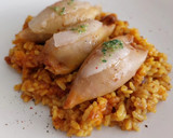 Foto del paso 18 de la receta: Arroz con calamares rellenos de gambas y boloñesa con velo de panceta ibérica