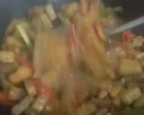 Foto langkah ke 5 dari resep Oseng-oseng terong menjes kapuk.
