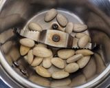 A picture of step 2 of Almond Milk.