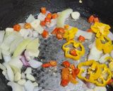 Foto langkah ke 4 dari resep Tumis Jamur Enoki.
