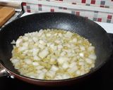 Foto del paso 1 de la receta: Huevos con champiñones y trigueros