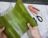 Foto langkah ke 1 dari resep Takir Persegi panjang.