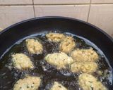 Foto langkah ke 3 dari resep Perkedel tahu simple.