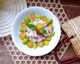 Hình bước làm 2 của món Tai heo ngâm cóc non