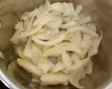 A picture of step 3 of Japanese Onion Soup 🥰.