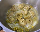 Foto del paso 6 de la receta: Hervido de Alcachofa con Guisantes y Cebolla Tierna