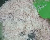 ओल्या नारळाची खोबरा वडी (olya naralachi khobra wadi recipe in marathi) रेसिपी स्टेप 2 फोटो 