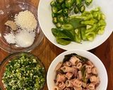 Foto langkah ke 1 dari resep Cumi sambal hijau.