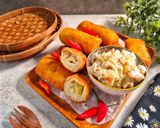 Foto langkah ke 15 dari resep Risoles Ragout isi Ayam Sayuran.