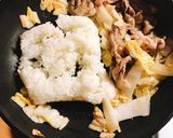 A picture of step 4 of Japanese Home Style Fried Rice;).