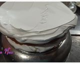 A picture of step 8 of Coloured Rosettes cake.