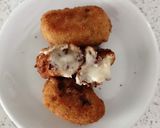 A picture of step 4 of Creamy iberico ham croquetas.