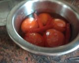 A picture of step 2 of Chilli Tomato Hummus.