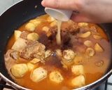 A picture of step 5 of Arvi Gosht.